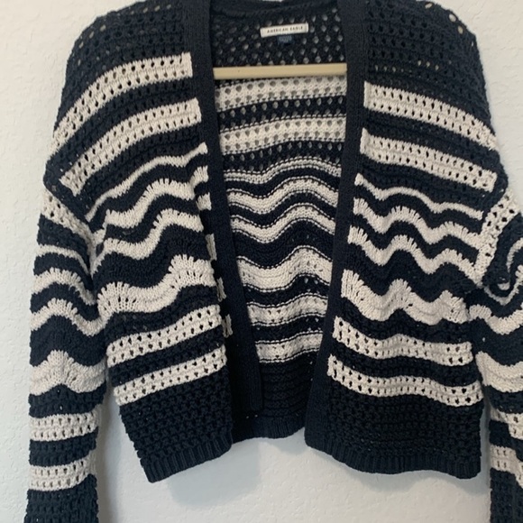 American Eagle Dark Blue White Cropped Open Front Cardigan Sweater - Picture 4 of 6